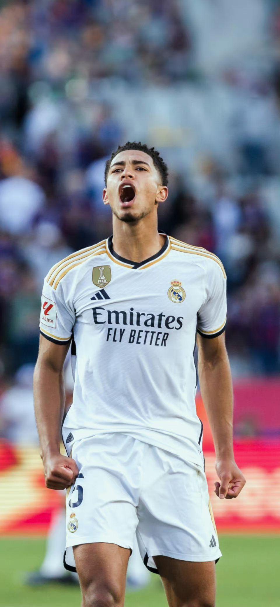 TA：皇马寻求引进后卫和中场；他们愿听取对罗德里戈的报价（TA：皇马寻觅后卫和中场补强，愿听取罗德里戈报价）