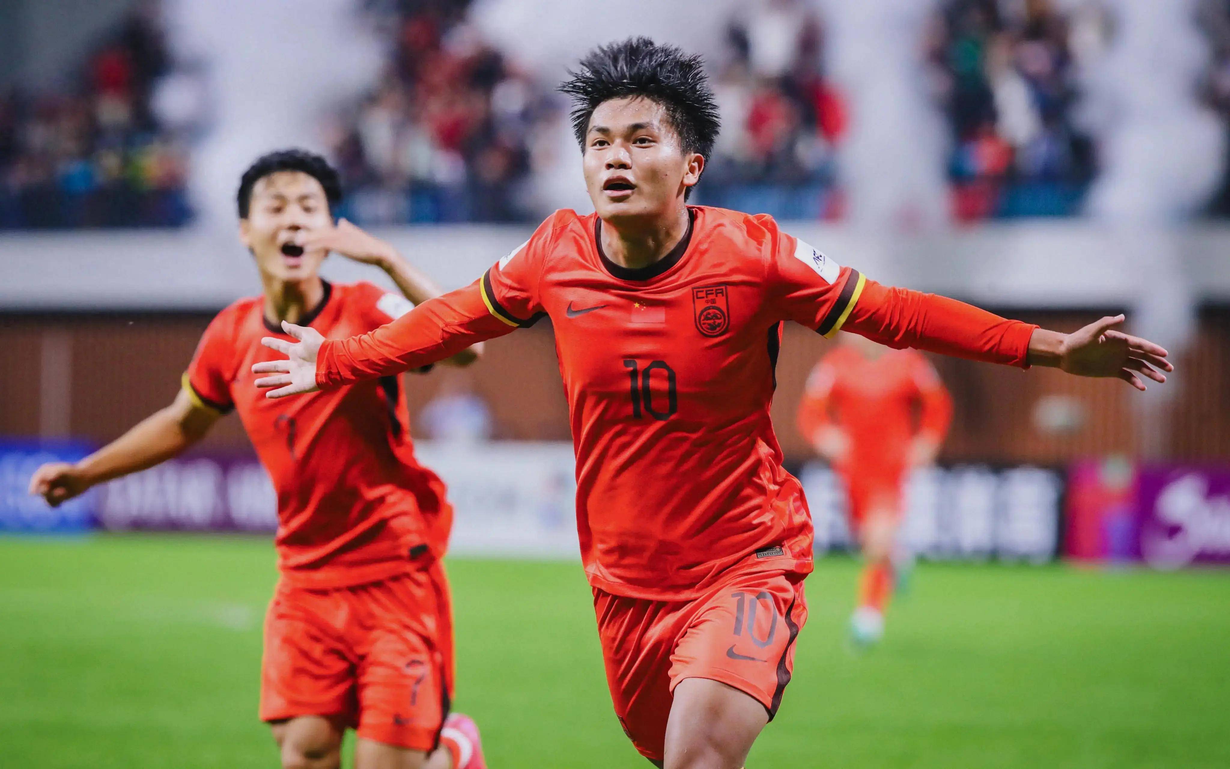 阿尔及利亚vs苏丹首发：马赫雷斯领衔！小齐达内、曼迪在列（阿尔及利亚战苏丹首发公布：马赫雷斯挂帅，小齐达内、曼迪入选）