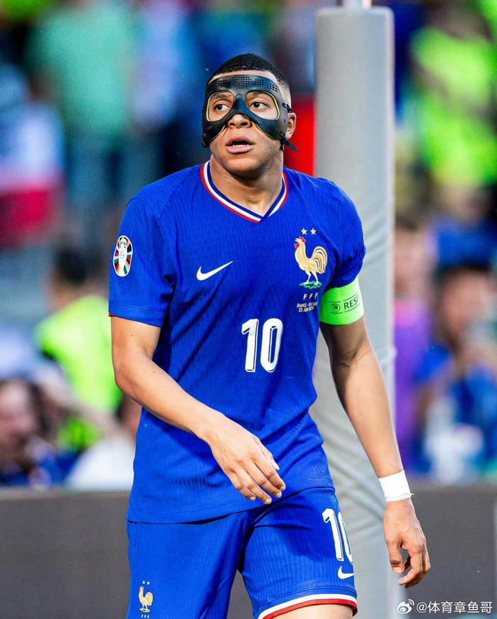 祝贺，两名参加苏超的小将入选U18国足本月集训名单（两名征战苏超的小将入选U18国足本月集训名单）