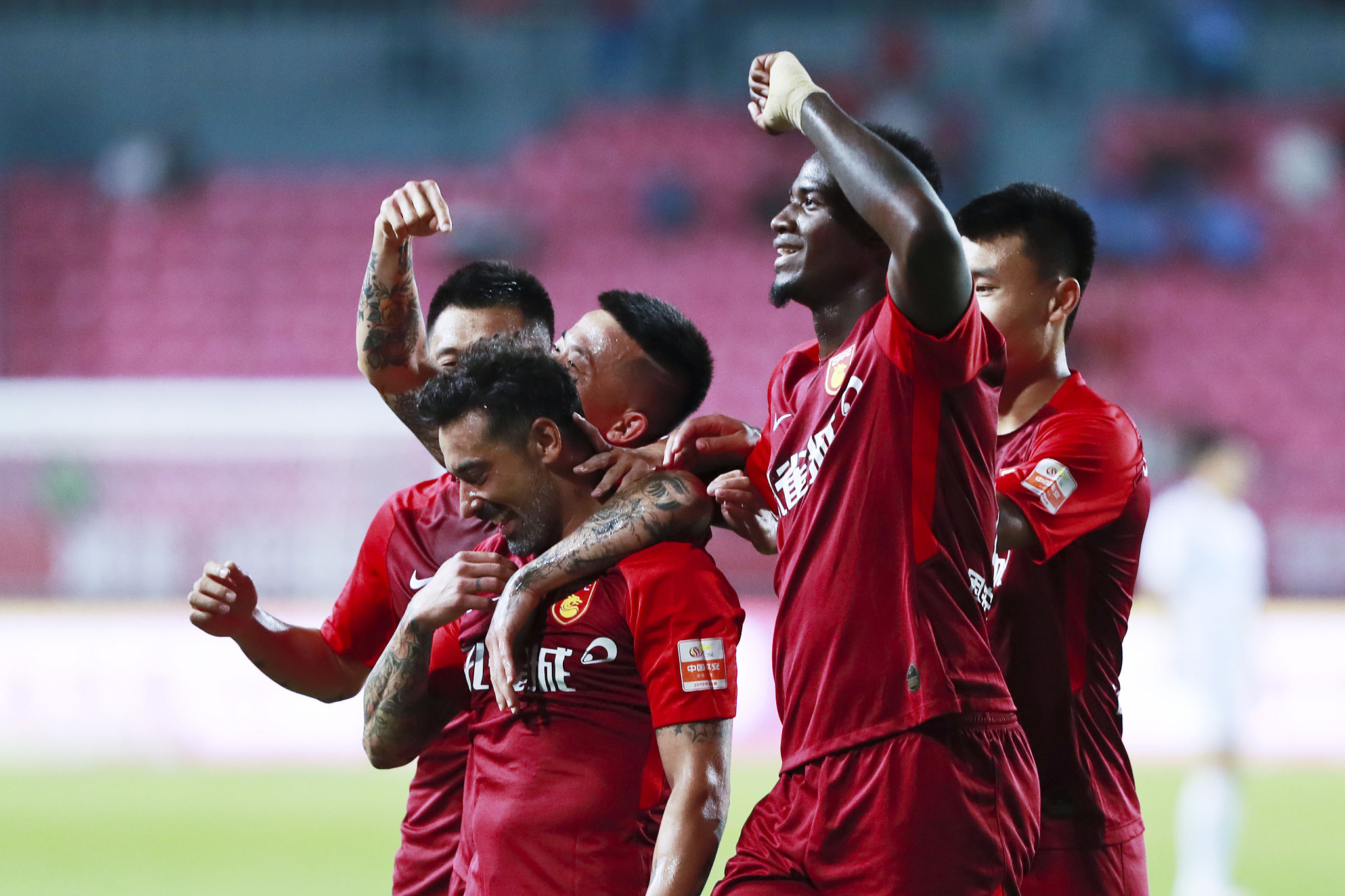 记录报：哲凯赖什加盟阿森纳十天前，在伦敦注册了一家公司（葡媒：哲凯赖什在加盟阿森纳前10天已于伦敦设立公司）