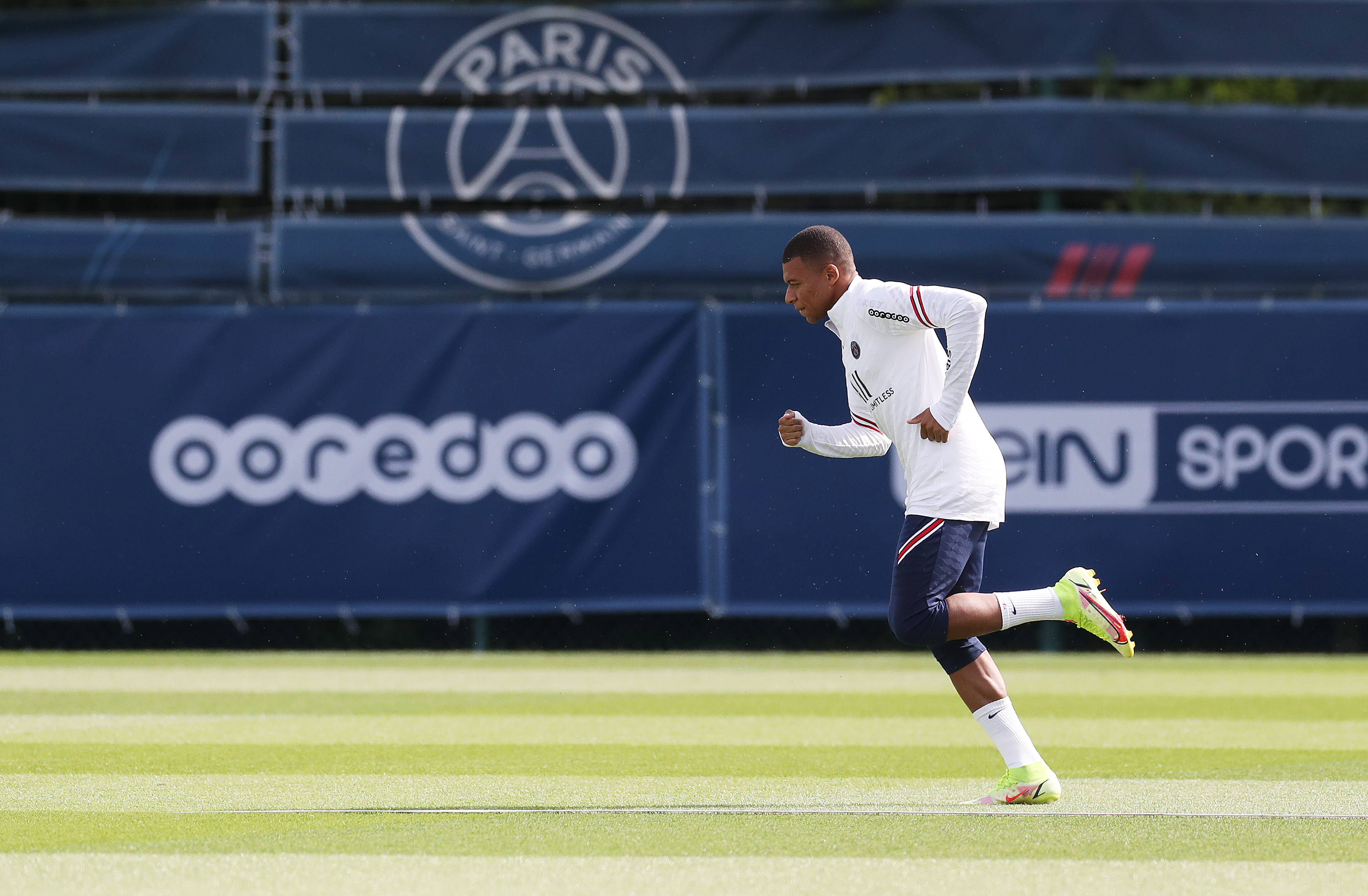 最霸气的名人堂演讲！乔丹：你们眼中理解的极限，只不过是我登顶的台阶（最震撼的名人堂致辞！乔丹：你们所谓的极限，不过是我登顶的踏脚石）