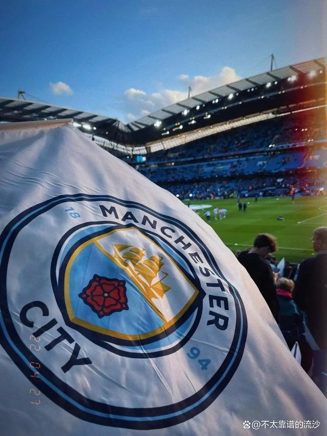 米多指责利物浦种族歧视萨拉赫，称杰拉德未受同等对待（米多：利物浦对萨拉赫存种族歧视，杰拉德未获同等待遇）