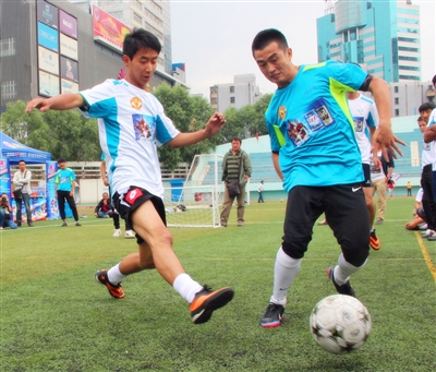 奥蓬达：我身处世界最大俱乐部之一，经历困难后为处子球高兴（奥蓬达：效力顶级豪门心怀自豪，走出困境后处子球令我振奋）