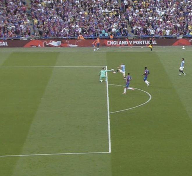 赛前发高烧，普利希奇比赛当天和球队会合并替补双响导演逆转（赛前高烧仍出战，普利希奇赛日与队会合替补梅开二度助逆转）