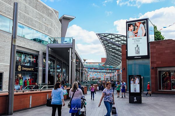 巴西双子星的反差 恩德里克身价3连跌至2500万欧 罗克回巴甲复活（巴西双子星冰火两重天：恩德里克身价三连跌至2500万欧，罗克回巴甲复苏）